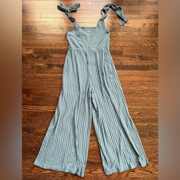 Gilly Hicks Pants - Gilly Hicks Romper Pants Size Small